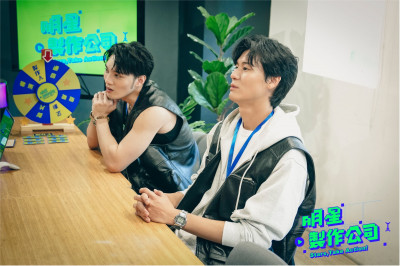 SpeXial粉絲哭爆！風田、黃偉晉驚喜同框 「深情一抱」留言刷一排