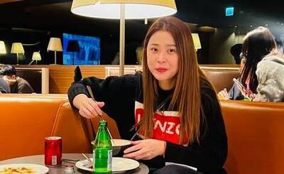 李燕不拍戲   原來都在做很有意義的事