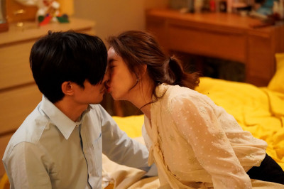 出事了！ 姚淳耀合照郭書瑤貼太近 「小耀耀站起來」 超尷尬