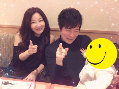 才爆婚變洪榮宏 嫩妻小鄧麗公開分居內幕：媽媽做傻事