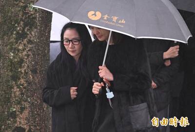 才揭幕大S紀念雕像  陶晶瑩再接噩耗：袁惟仁真的《離開我》