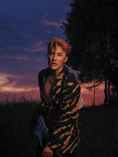 友情升溫愛情？被爆進王心凌香閨約會 吳克群回應了