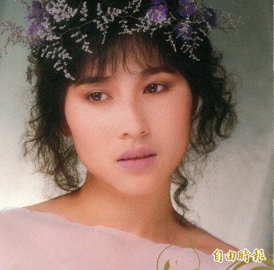 62歲資深玉女歌手連張菲也心動!經典歌曲被丁噹致敬翻唱