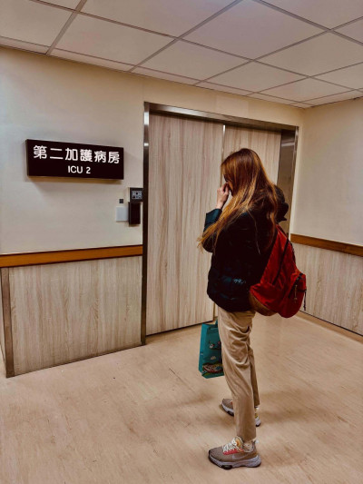 《豆腐媽媽》替身演員墜地！家屬收病危通知 怒控民視拍戲沒保險