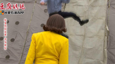 《豆腐媽媽》替身高樓墜下重傷吐血！民視二度回應了