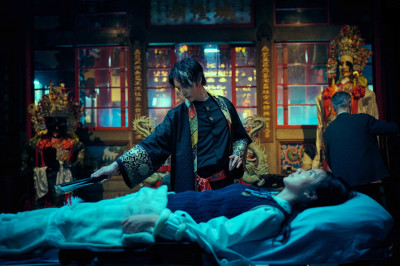 年度最駭人靈異篇章！曹佑寧化身乩身苦練勾人眼神 天心首演恐怖片幫釋放壓力