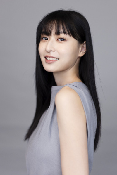 《陽光女子合唱團》票房破4.8億 大眼正妹「小晨」身分曝光