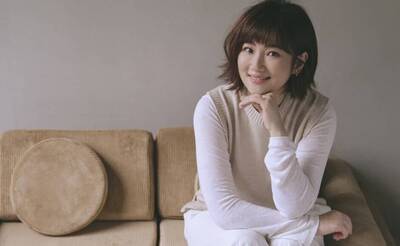 Selina外出全身包緊緊  懷二胎傳聞撲朔迷離