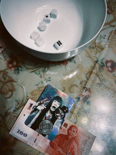 戒指放左手太剛好！曹佑寧、王淨「求婚暗號」曝光 全網暴動