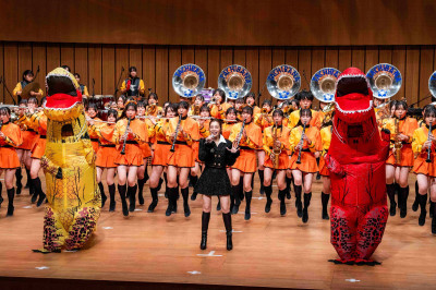 除夕夜《WE ARE》網路觀看衝破270萬！徐懷鈺、橘高校共演衝榜一