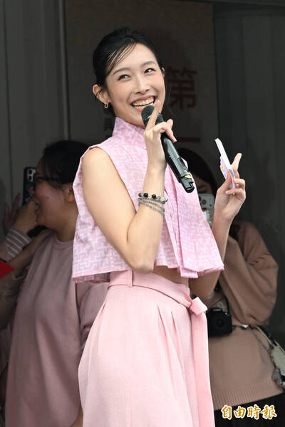 陳大天涉閃兵「10個月0收入」 妻揭吃老本、轉當市場菜脯運送工