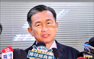 王定宇傳搞上E奶小三  名嘴酸諷太膚淺