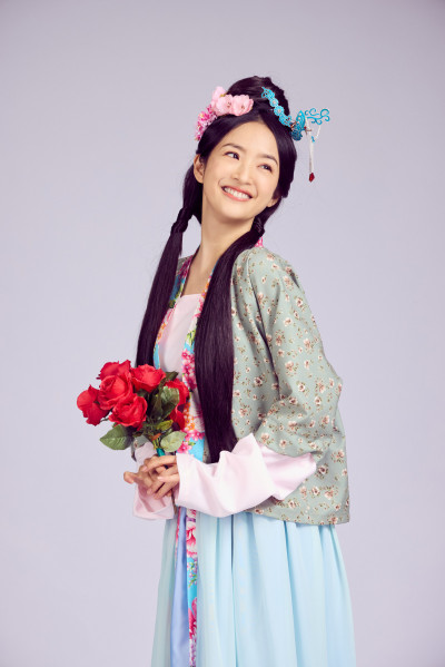 林依晨演潑辣「春花」 笑認像《我的秘密花園》成人版范小敏