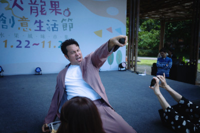 宇宙人第一次演戲就開戰 當場嗆爆張孝全「馬子狗樂團」