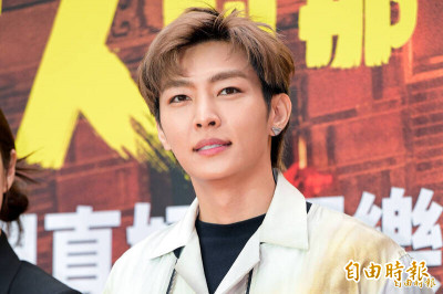 21歲好友憂鬱症離世！她鼓起勇氣求一件事「炎亞綸真的做到了」