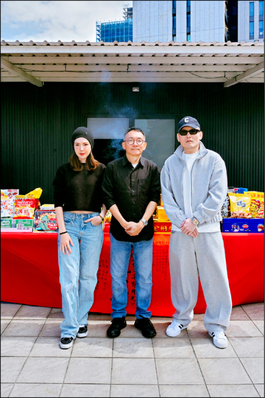 許瑋甯曖昧春風 共譜療癒情