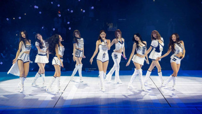 子瑜已在台灣！TWICE仁川機場變伸展台 備戰3天大巨蛋開唱