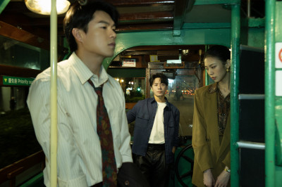 韋禮安香港叮叮車狂舞「當自己家」 上層車廂竟出現香港男神