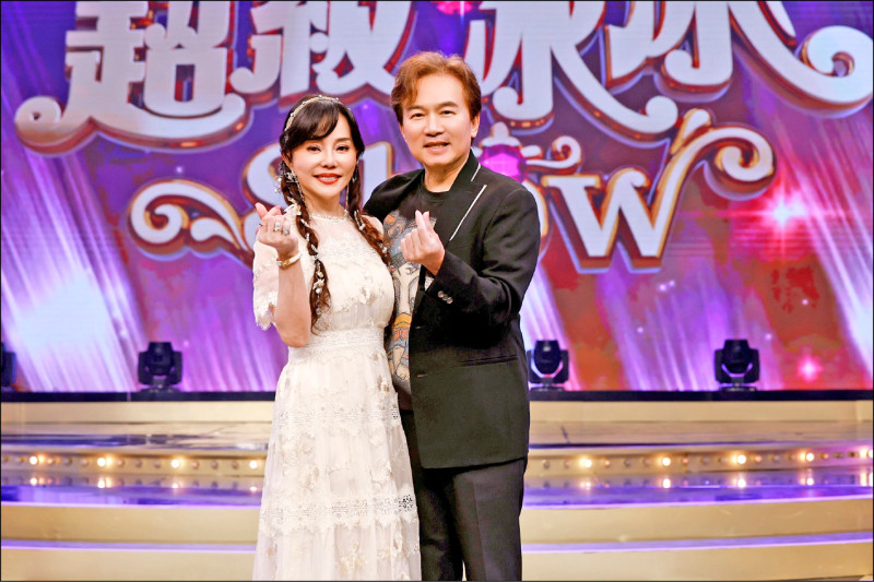 孫鵬封狄鶯「包青天」─ 白冰冰認證孫安佐乖 敲碗一家三口節目合體