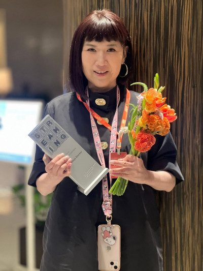 頂假髮也要去釜山領獎！《化外之醫》編劇張世嫺55歲癌逝 醫宣判剩3個月仍掛心續集