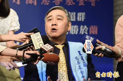 豪門關卡過了？王文洋20歲女友傳進王家用餐獲認同