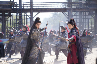 （專題）男神張凌赫《逐玉》稱霸2大串流冠軍！超狂紀錄網封：多平台統治者