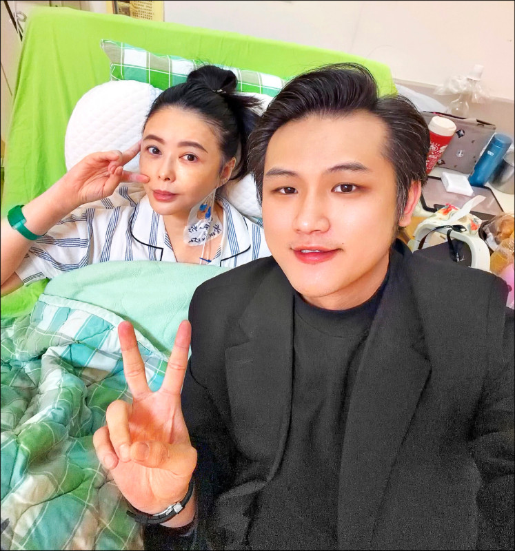 蕭淑慎抗癌術後報平安 燦笑比YA