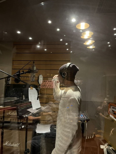 超帥「工人F4」合體開唱！金鐘戲王放話：沒高粱怎麼行