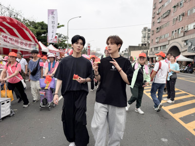 白沙屯媽祖進香出現「大咖男神」 秒被認出民眾嗨翻了