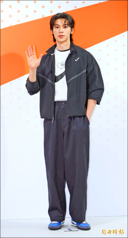 許光漢滅火 親回與子瑜沒私交