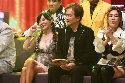 男星輪流對狄鶯放電!孫鵬突放話要老婆「跪下」畫面曝光