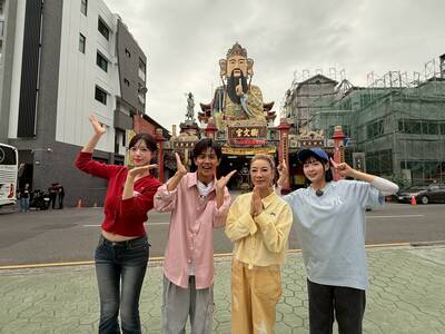 台灣「富豪聚落」在這!啦啦隊女神驚呆 拜拜求姻緣