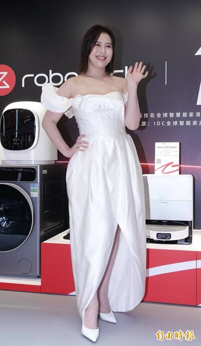 (影)劉品言耳環驚墜「萬丈深淵」 母親節拒連晨翔下廚送大餐:先不要