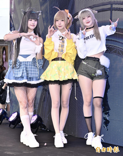 南韓籍啦啦隊女孩台灣首合體！三女神Cosplay現身粉絲搶看