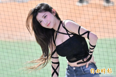 李珠珢直播10分鐘狂吸50萬 金主遭老婆抓包結局網喊讚