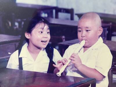 楊小黎螢幕情侶郝劭文  30年前合演《狗蛋大兵》再合體