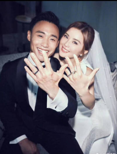 阿Sa結婚未滿月突瘋傳離婚   經紀人罕見急回應