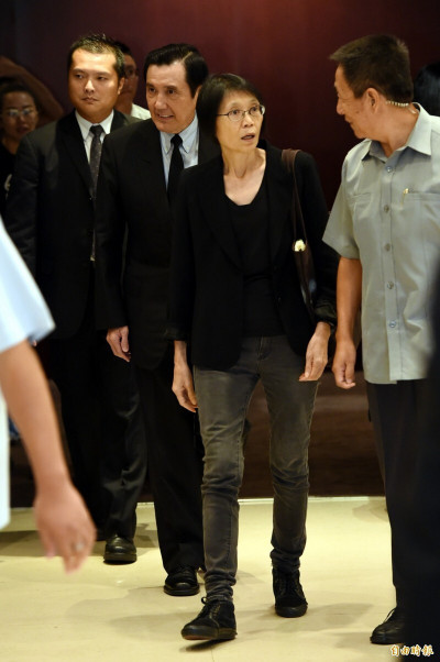 資深媒體人曝周美青私下一面！揭「低調到特別高調」真實性格