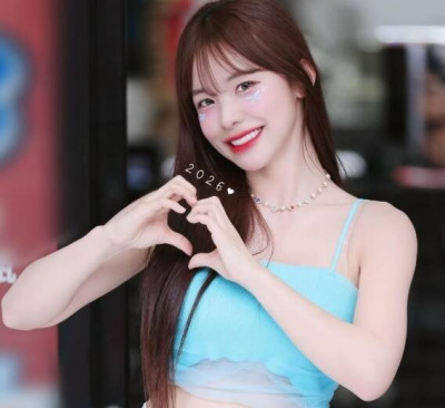 穿北一女制服慘挨轟！李多慧哭了揭來台3年心聲