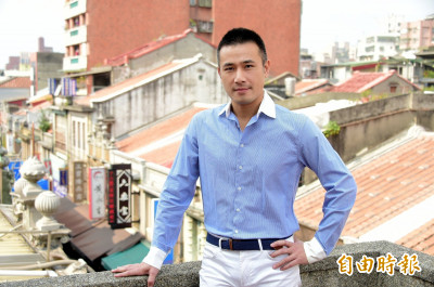 傅子純遺孀喪夫後仍擔心業配 廠商心疼：真的要哭了