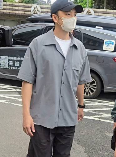 雙胞胎女兒出生！書偉閃兵認罪道歉 沒收入要扶養妻兒長輩請求輕判