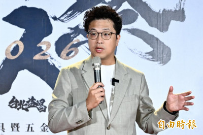 沈伯洋自爆是《飛龍在天》鐵粉 一句話告白賈靜雯