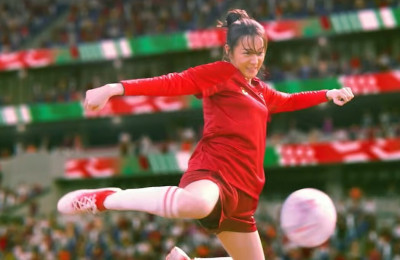 周星馳被幹掉了！這部片上映第7天強勢逆襲 終結《功夫女足》連霸紀錄