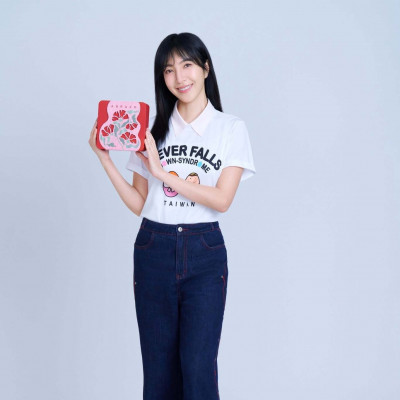 陳庭妮密孕產女娃照流出！楊謹華大讚寶寶高顏值 48歲求子心聲曝光