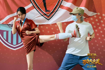 周星馳再傳票房被偷超過19億！女主角衰受牽連影響收入