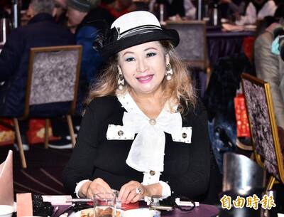 池秋美老公不是吊車大王啦！暗槓23年神祕尪公開 甜喊：以後叫姊夫