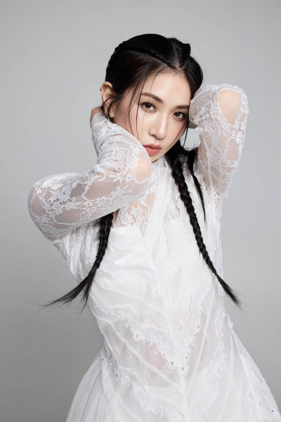孫燕姿張韶涵鄧紫棋都愛她!楊光愛走向幕前…點名這位大咖天后