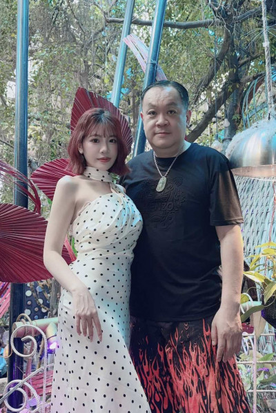 熊霓父女感情超麻吉！騎重機載她跑山 笑笑曝爸爸是女兒傻瓜