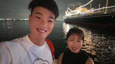 娶了小學同學媽媽！男一見鍾情猛追51歲美魔女 母子戀修成正果