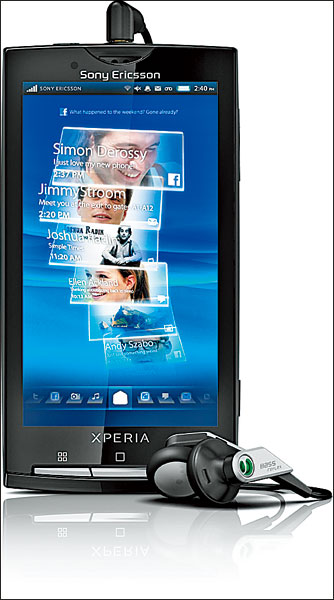 Sony Ericsson X10，單機22,900元，搭中華指定方案，手機900元。
